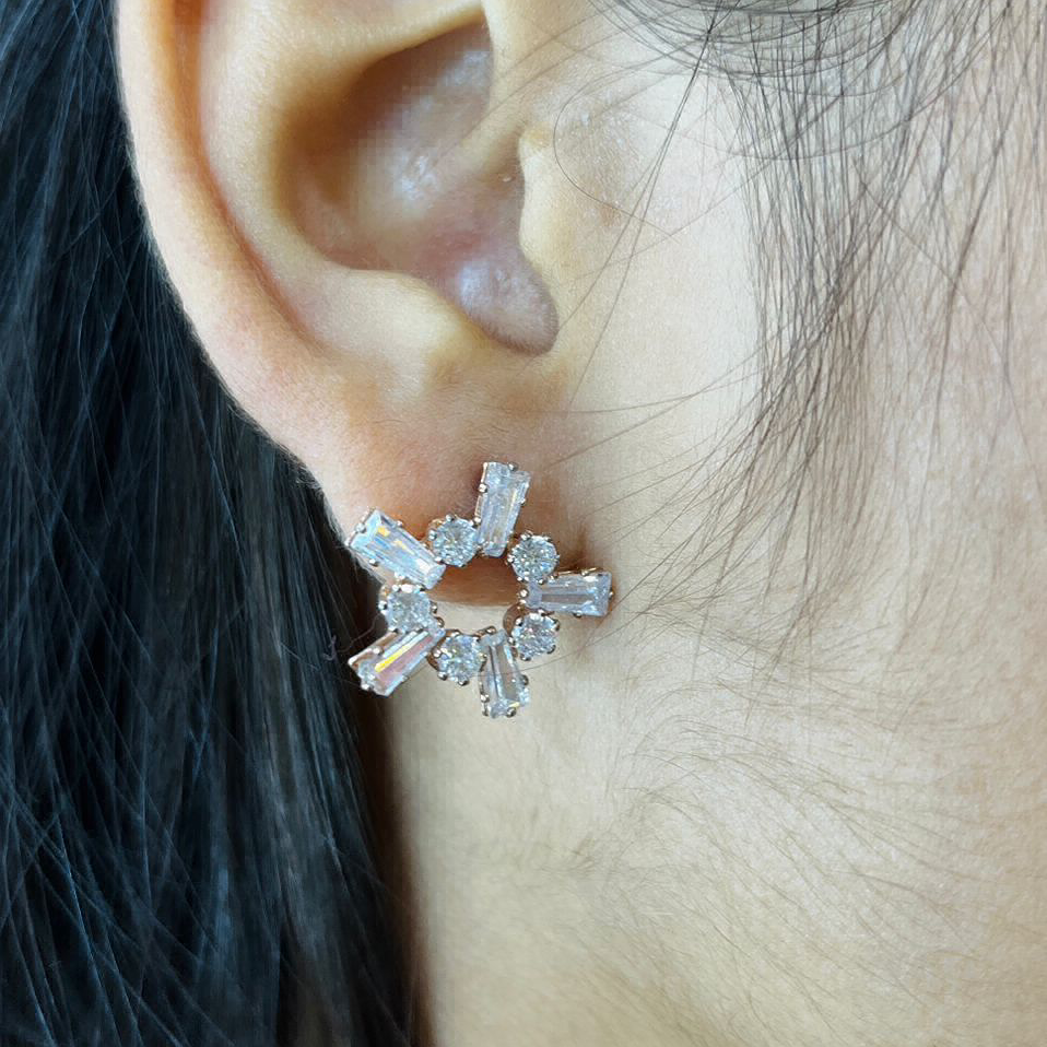 iconic studs earring